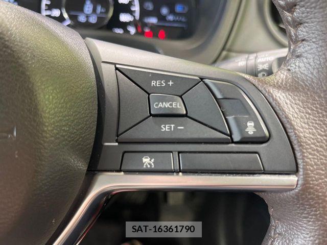 Nissan NOTE 2017-09 8884093-5