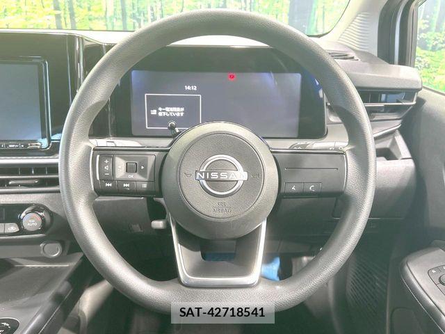 Nissan NOTE 2022-08 8884087-12