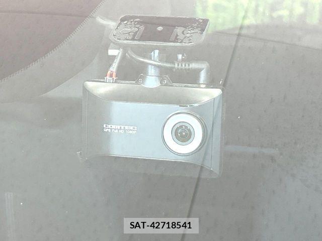 Nissan NOTE 2022-08 8884087-4
