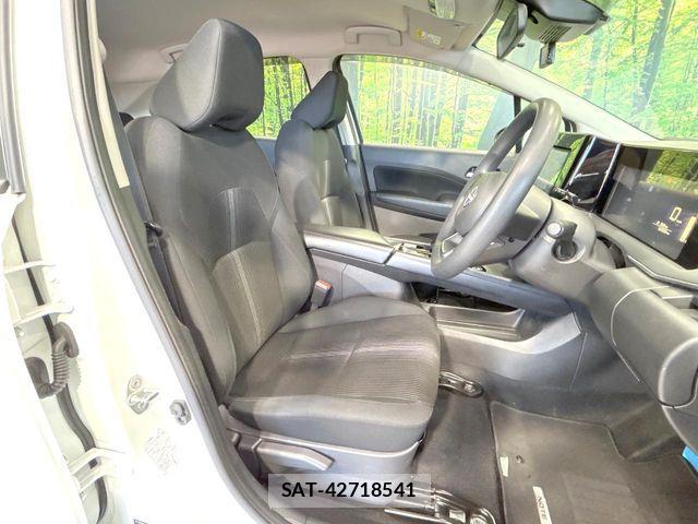 Nissan NOTE 2022-08 8884087-7
