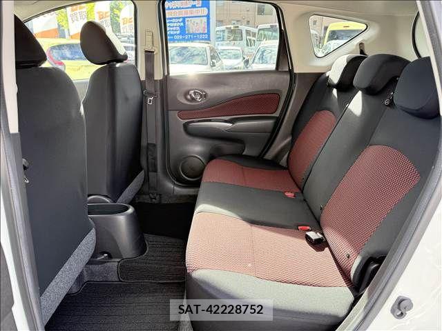 Nissan NOTE 2015-10 8884099-9