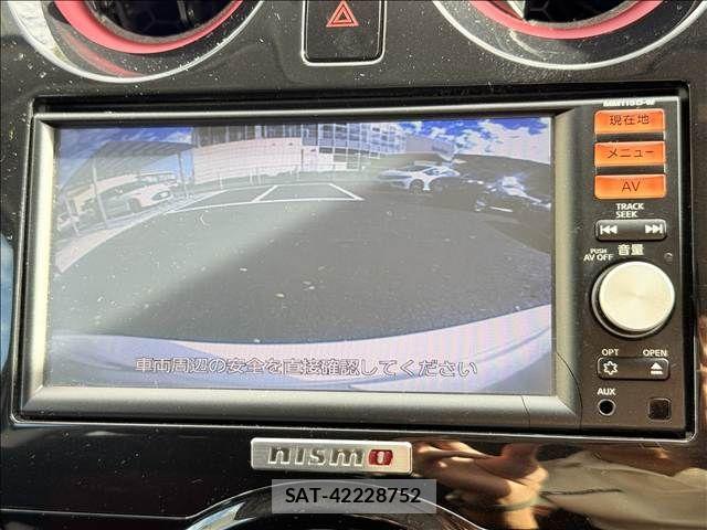 Nissan NOTE 2015-10 8884099-3