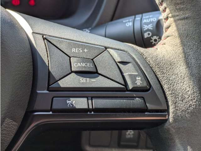 Nissan NOTE 2019-09 472096-11