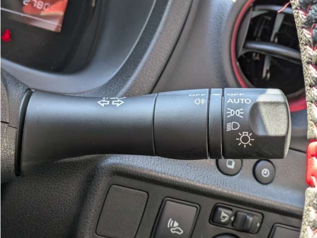 Nissan NOTE 2019-09 472096-13
