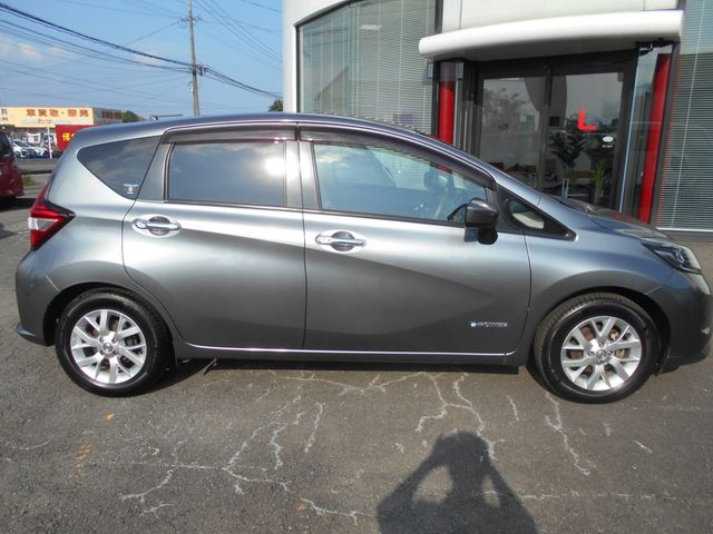 Nissan NOTE 2017-03 478862-12