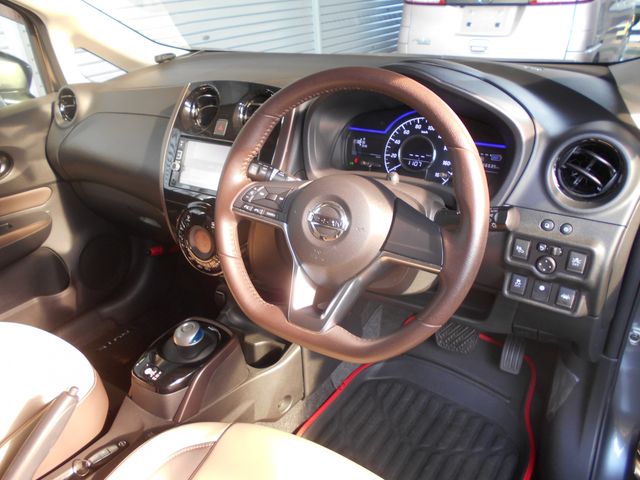 Nissan NOTE 2017-03 478862-1