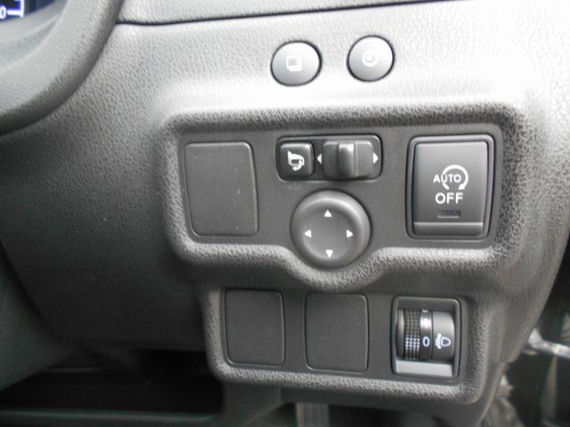 Nissan NOTE 2017-03 478862-25