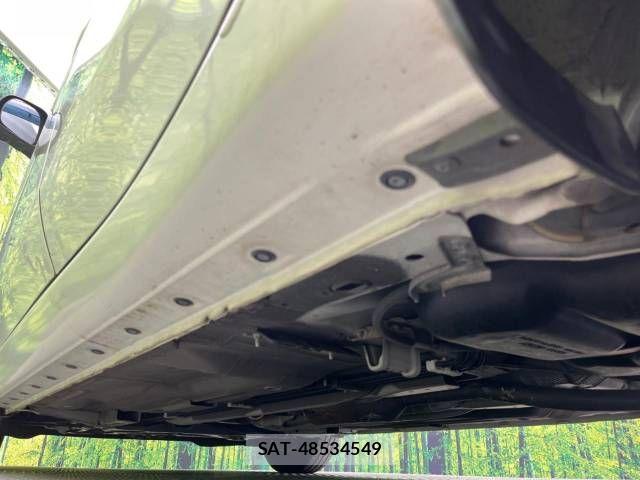 Nissan NOTE 2012-10 933965-19