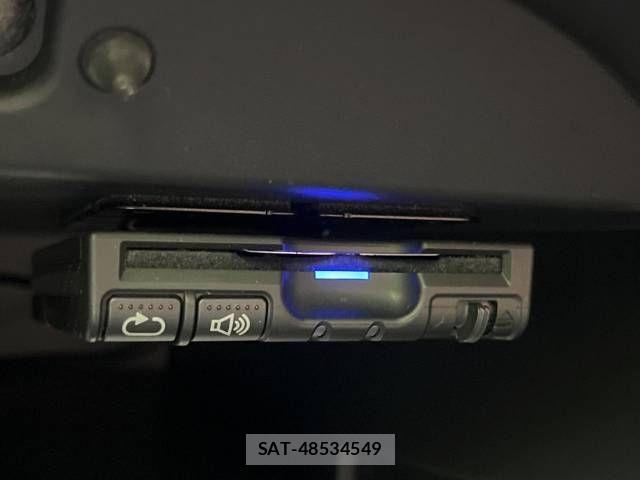 Nissan NOTE 2012-10 933965-6