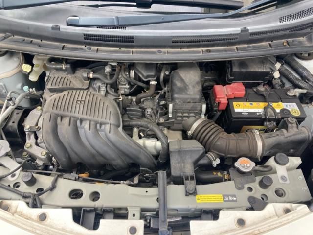 Nissan NOTE 2018-08 1464801-8