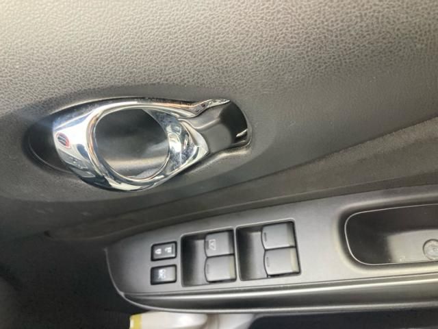Nissan NOTE 2018-08 1464801-13