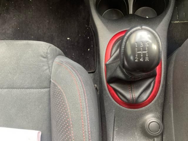 Nissan NOTE 2018-08 1464801-15