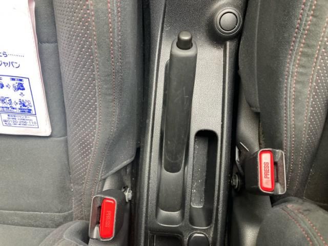 Nissan NOTE 2018-08 1464801-16
