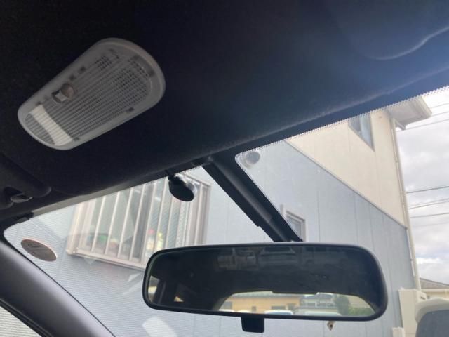 Nissan NOTE 2018-08 1464801-20