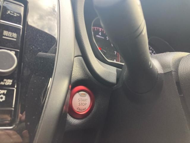 Nissan NOTE 2018-08 1464801-24
