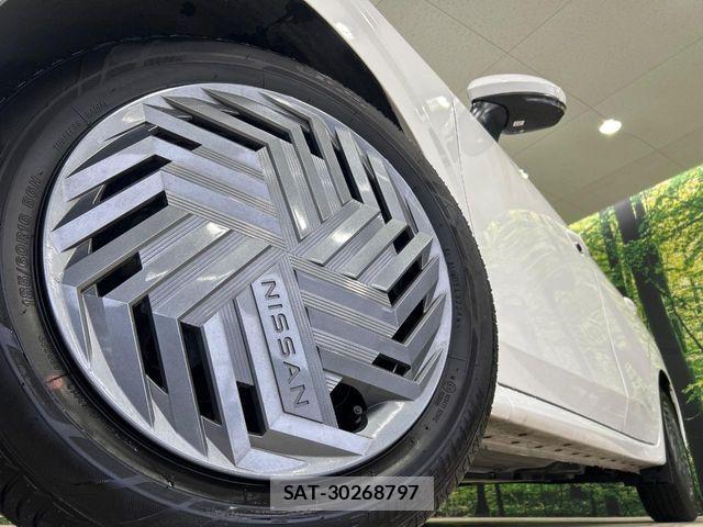 Nissan NOTE 2025-02 2212992-12
