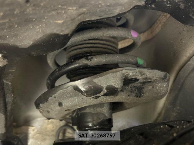 Nissan NOTE 2025-02 2212992-19