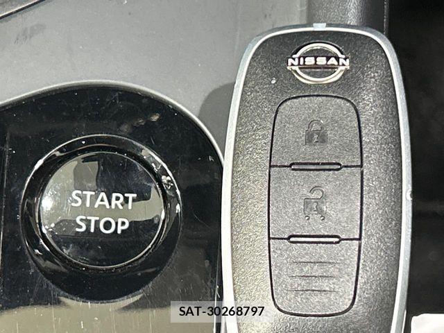 Nissan NOTE 2025-02 2212992-6