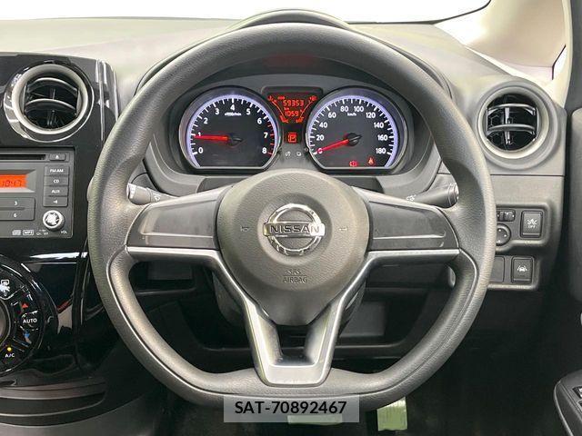 Nissan NOTE 2017-04 2830413-10