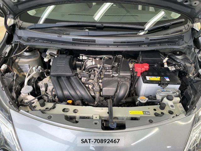 Nissan NOTE 2017-04 2830413-17