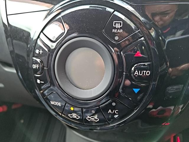 Nissan NOTE 2017-03 3678673-16