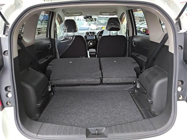 Nissan NOTE 2017-03 3678673-26
