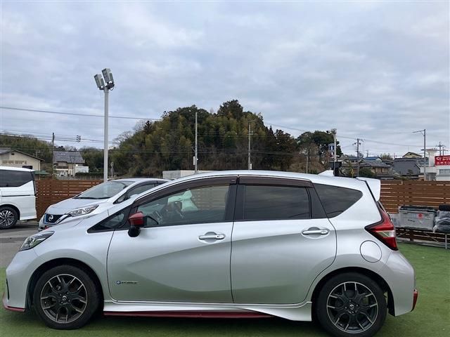 Nissan NOTE 2018-11 3678546-15
