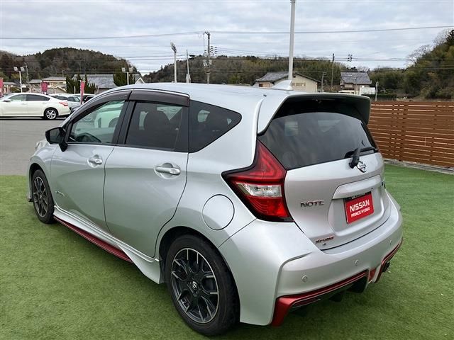 Nissan NOTE 2018-11 3678546-16