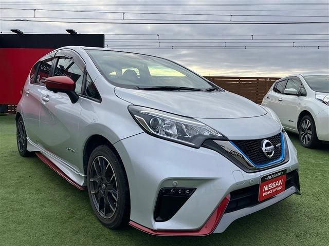 Nissan NOTE 2018-11 3678546-22