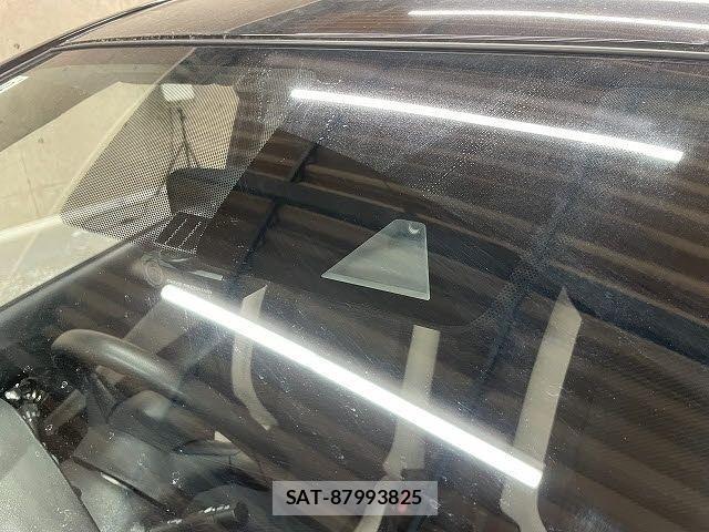 Nissan NOTE 2017-12 3773347-6