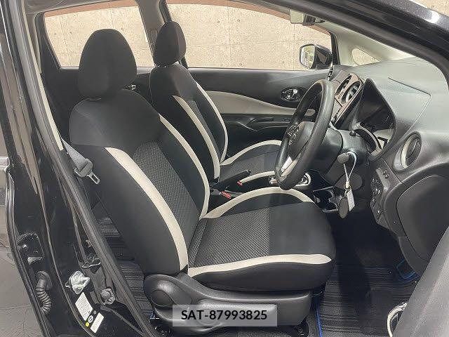 Nissan NOTE 2017-12 3773347-8