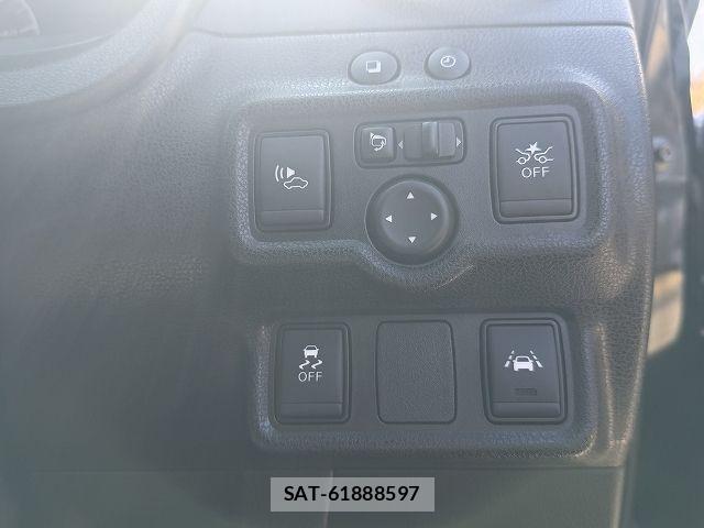 Nissan NOTE 2016-11 4046546-21