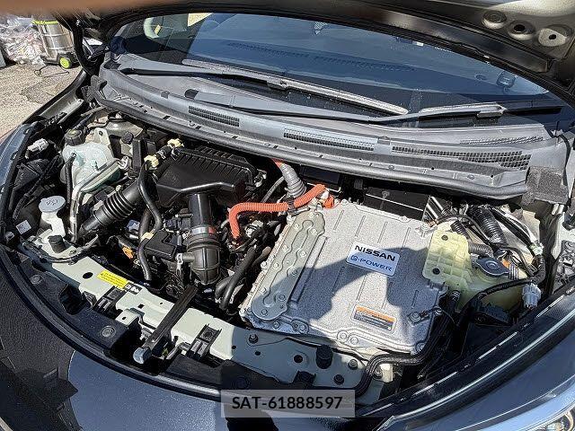 Nissan NOTE 2016-11 4046546-26