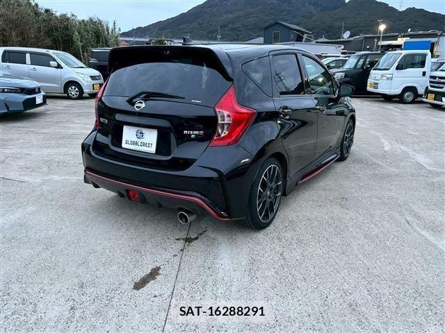 Nissan NOTE 2015-11 4110842-12