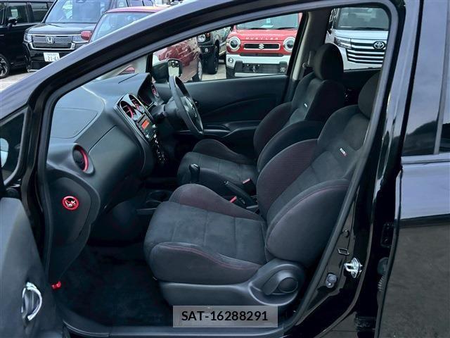 Nissan NOTE 2015-11 4110842-3
