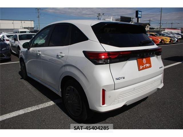 Nissan NOTE 2025-02 4328443-9