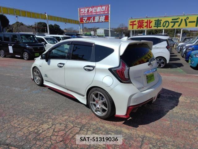Nissan NOTE 2019-05 4422767-11