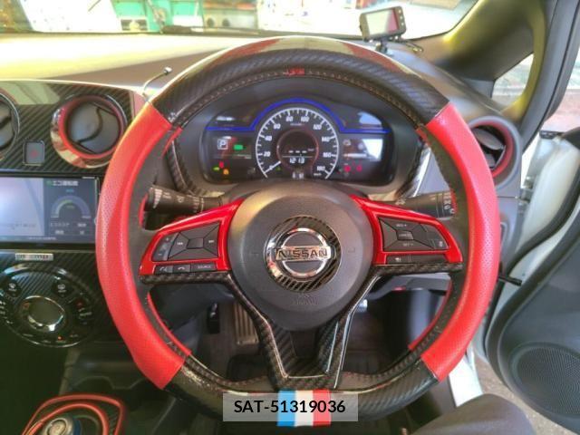 Nissan NOTE 2019-05 4422767-13