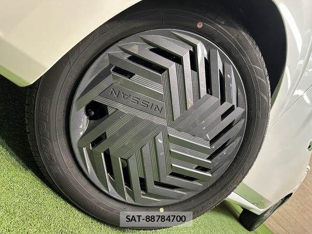 Nissan NOTE 2024-05 4422756-11