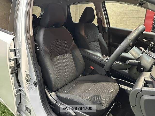 Nissan NOTE 2024-05 4422756-8