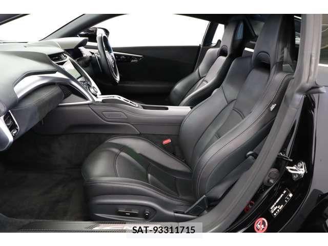 Honda NSX 2017-03 1496180-11