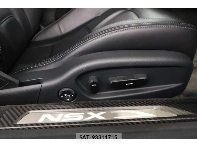 Honda NSX 2017-03 1496180-13