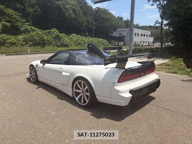Honda NSX 1991-08 8367903-10