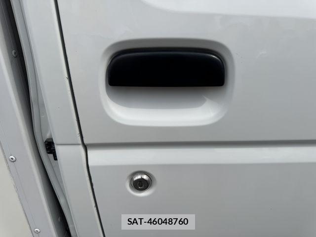 Nissan CLIPPER 2019-04 1168995-21