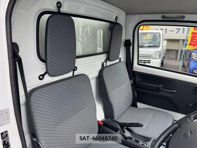 Nissan CLIPPER 2019-04 1168995-29