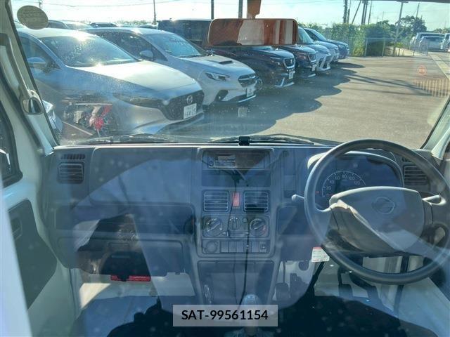 Nissan CLIPPER 2022-01 1179645-14