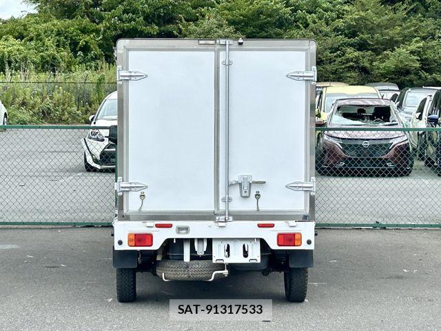 Nissan CLIPPER 2019-04 1212986-10