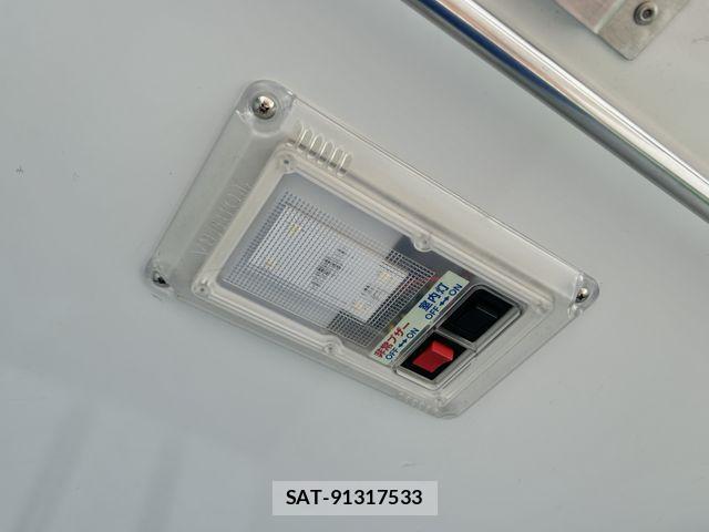Nissan CLIPPER 2019-04 1212986-17