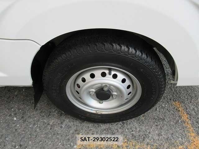 Nissan CLIPPER 2017-06 1293056-17