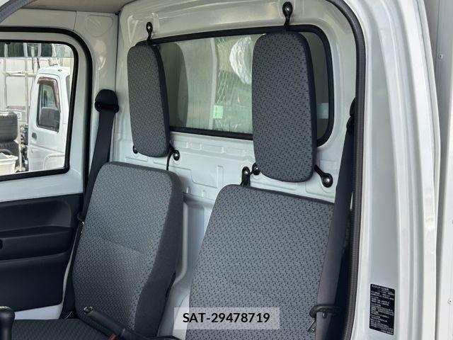 Nissan CLIPPER 2019-08 1317136-28